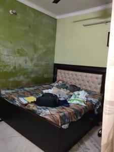 Bedroom Image of 900 Sq.ft 2 BHK Builder Floor for rent in Dashrath Puri New Delhi for Rs. 25000