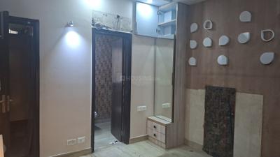 Bedroom Image of 1440 Sq.ft 3 BHK Builder Floor for sale in Rajouri Garden New Delhi for Rs. 20500000