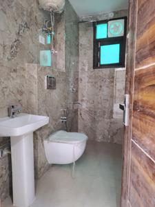 Common Bathroom Image of 1300 Sq.ft 3 BHK Apartment / Flat for sale in Chhattarpur New Delhi for Rs. 11000000