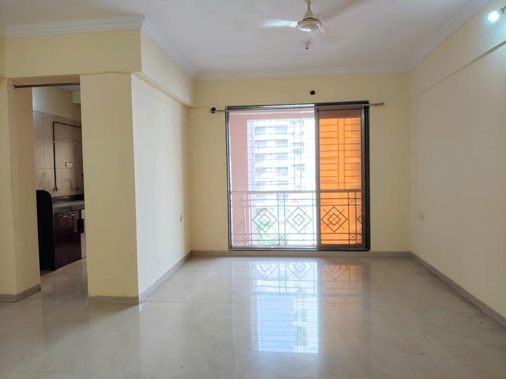 Hightech Elite Enclave Living Room 1