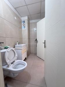 Bathroom Image of 1240 Sq.ft 2.5 BHK Builder Floor for sale in SBP City Of Dreams Phase 4, Kharar Mohali for Rs. 6690000
