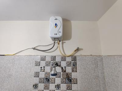 Bathroom Image of SN PG in Kharadi, Pune