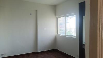 Bedroom Image of 1100 Sq.ft 2 BHK Apartment / Flat for sale in Paras Tierea, Sector 137 Noida for Rs. 9700000