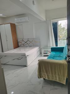 Bedroom Image of 300 Sq.ft 1 RK Apartment / Flat for rent in Juhu Mumbai for Rs. 50000