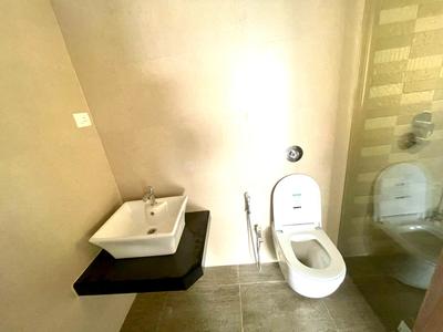 Bathroom Image of 1625 Sq.ft 3 BHK Apartment / Flat for sale in Venkatesh Skydale, Hingne Khurd Pune for Rs. 25000000