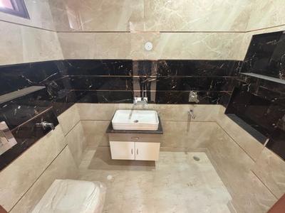 Image of 1300 Sq.ft 3 BHK Builder Floor for rent in Ramesh Nagar, New Delhi for Rs. 55000