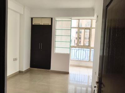 Bedroom Image of 1350 Sq.ft 3 BHK Apartment / Flat for sale in Gardenia Square, Crossings Republik Ghaziabad for Rs. 8500000