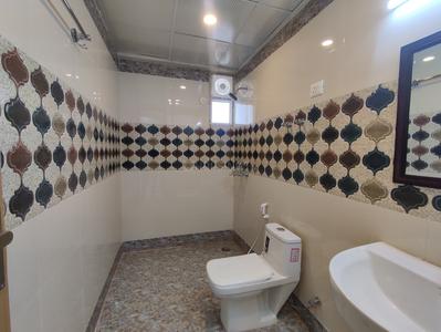Bathroom Image of 1480 Sq.ft 3 BHK Apartment / Flat for sale in Saya Gold Avenue Phase 1, Indirapuram Ghaziabad for Rs. 20000000