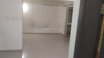 Living Room Image of 1100 Sq.ft 2 BHK Apartment / Flat for rent in Goel Ganga Bhagyoday, Anand Nagar, Sinhagad Road Pune for Rs. 28000