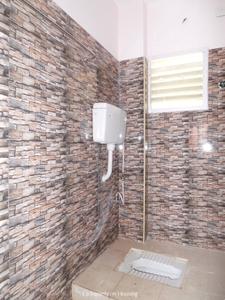 Bathroom Image of 1093 Sq.ft 2.5 BHK Apartment / Flat for rent in Sankar Vibrants, Pallavaram Chennai for Rs. 27000