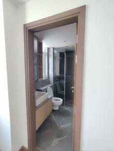 Image of 2720 Sq.ft 4 BHK Apartment / Flat for sale in Godrej Meridien, Sector 106, Gurgaon for Rs. 42200000