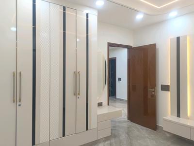 Bedroom Image of 1450 Sq.ft 4 BHK Builder Floor for sale in Sector 11 Rohini New Delhi for Rs. 34000000