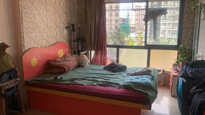 Bedroom Image of Female in Malad West, Mumbai
