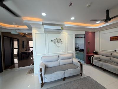 Living Room Image of 1010 Sq.ft 2 BHK Apartment / Flat for sale in Siddha Seabrook, Kandivali West Mumbai for Rs. 31000000