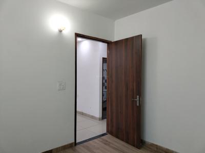 Bedroom Image of 983 Sq.ft 2 BHK Builder Floor for sale in Uniwest Arcade Homes, Sector 102 Noida for Rs. 6400000