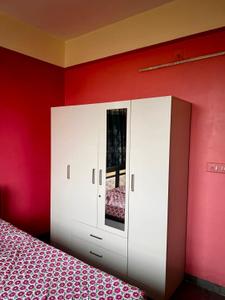 Bedroom Image of 1215 Sq.ft 2 BHK Apartment / Flat for rent in Siddharth Icon, Tragad Ahmedabad for Rs. 29000
