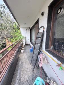 Balcony Image of 1800 Sq.ft 3 BHK Builder Floor for rent in AGCR Enclave New Delhi for Rs. 60000