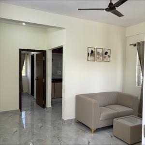 Hall Image of 800 Sq.ft 1 BHK Apartment / Flat for rent in Mahalakshmi Nagar Indore for Rs. 19500