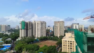 Bedroom Image of 786 Sq.ft 2 BHK Apartment / Flat for sale in Shapoorji Pallonji BKC 28, Bandra East Mumbai for Rs. 31500000