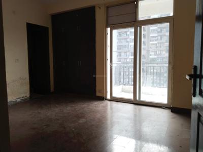 Bedroom Image of 1280 Sq.ft 3 BHK Apartment / Flat for rent in Saviour Greenisle, Crossings Republik Ghaziabad for Rs. 25000