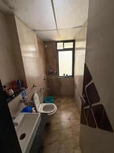 Bathroom Image of 1400 Sq.ft 3 BHK Apartment / Flat for rent in Nirvana Zen, Viman Nagar Pune for Rs. 85000