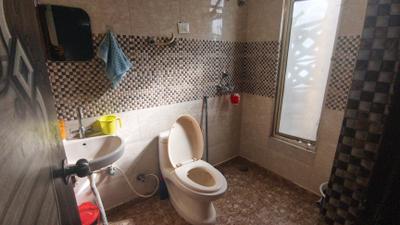 Image of 900 Sq.ft 2 BHK Apartment / Flat for rent in Divyansh Flora, Noida Extension, Greater Noida for Rs. 19000