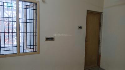 Bedroom Image of 1000 Sq.ft 2 BHK Apartment / Flat for rent in Nesapakkam Chennai for Rs. 23000