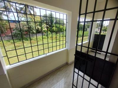 Image of 1370 Sq.ft 3 BHK Builder Floor for rent in Ambattur Industrial Estate, Chennai for Rs. 30000
