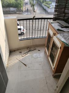 Living Room Image of 990 Sq.ft 2 BHK Apartment / Flat for rent in Chanakyapuri Ahmedabad for Rs. 20000