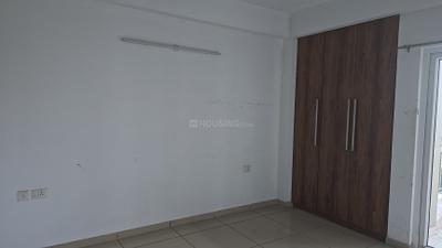 Bedroom Image of 1340 Sq.ft 3 BHK Apartment / Flat for sale in Gulshan Ikebana, Sector 143 Noida for Rs. 17300000