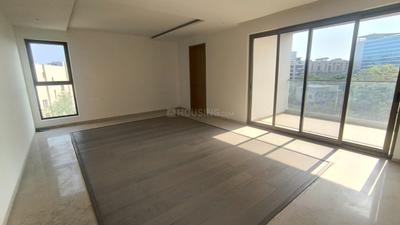 Bedroom Image of 6700 Sq.ft 4 BHK Apartment / Flat for sale in Vamsiram Jyothi Valencia, Banjara Hills Hyderabad for Rs. 220000000
