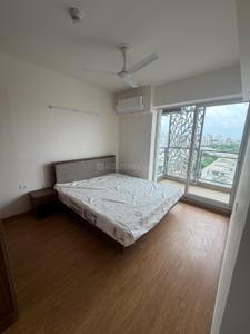 Bedroom Image of 975 Sq.ft 2 BHK Apartment / Flat for rent in Godrej The Suites, Jaypee Greens Greater Noida for Rs. 40000