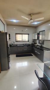 Kitchen Image of 1500 Sq.ft 3 BHK Apartment / Flat for rent in Rane Nagar Nashik for Rs. 36000