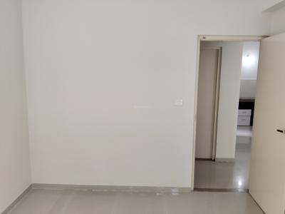 Bedroom Image of 1400 Sq.ft 2 BHK Apartment / Flat for rent in Adani The Meadows, Shantigram Ahmedabad for Rs. 28000