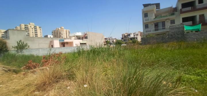 Sector 104 Main Image 1