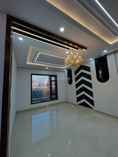 Golf Green Phase II Main Image 1