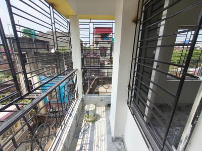 Balcony Image of 950 Sq.ft 2 BHK Apartment / Flat for sale in South Dum Dum Kolkata for Rs. 4180000