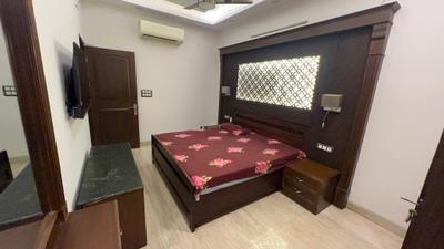 Bedroom Image of 3078 Sq.ft 3.5 BHK Independent House for rent in Sector 10A Gurgaon for Rs. 100000