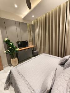 Bedroom Image of 800 Sq.ft 1 BHK Apartment / Flat for sale in Suncity Anantam Vrindavan, Jait Vrindavan for Rs. 5500000