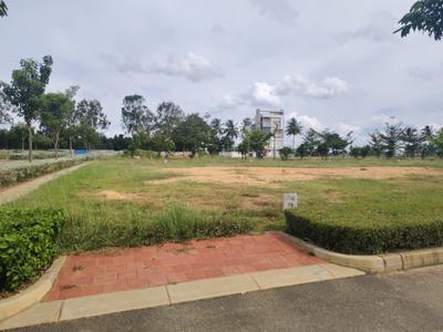 Image of 1200 Sq.ft Residential Plot / Land for sale in Krishna Greens Midlake, Rajanukunte, Bengaluru for Rs. 1318801
