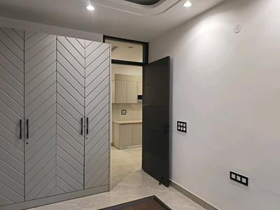 Bedroom Image of 1650 Sq.ft 4 BHK Apartment / Flat for sale in Indirapuram Ghaziabad for Rs. 18500000