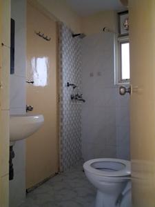 Common Bathroom Image of 2240 Sq.ft 4 BHK Apartment / Flat for sale in Today Ridge Residency, Sector 135 Noida for Rs. 23000000