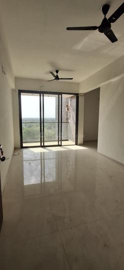 Shivaay The Spenta Shyama Main Image 1