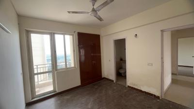 Bedroom Image of 1390 Sq.ft 3 BHK Apartment / Flat for rent in Jaypee Kosmos, Sector 134 Noida for Rs. 27000