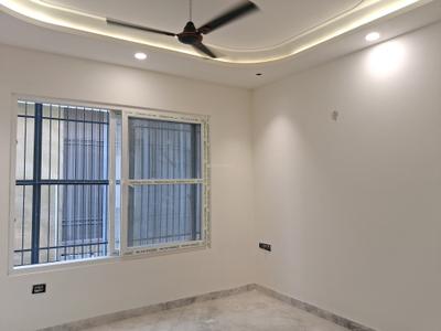 Bedroom Image of 1800 Sq.ft 3 BHK Builder Floor for sale in New Builder Floors, Paschim Vihar New Delhi for Rs. 41500000