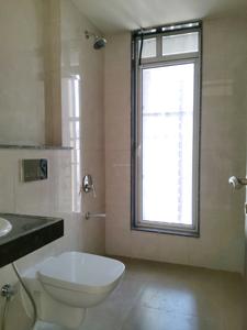 Common Bathroom Image of 1010 Sq.ft 2 BHK Apartment / Flat for sale in Prestige Siesta, Mulund West Mumbai for Rs. 27500000