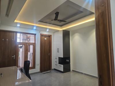 Bedroom Image of 2500 Sq.ft 3 BHK Builder Floor for rent in Sector 41 Noida for Rs. 60000