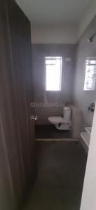 Bathroom Image of 750 Sq.ft 2 BHK Apartment / Flat for sale in Matunga East Mumbai for Rs. 35000000