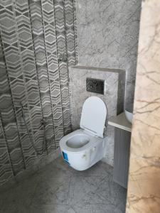 Common Bathroom Image of 1550 Sq.ft 3 BHK Builder Floor for sale in Palam Vihar Gurgaon for Rs. 17000000