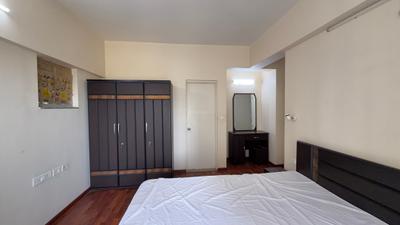 Bedroom Image of 1350 Sq.ft 2.5 BHK Apartment / Flat for rent in Adani The Meadows, Shantigram Ahmedabad for Rs. 36000
